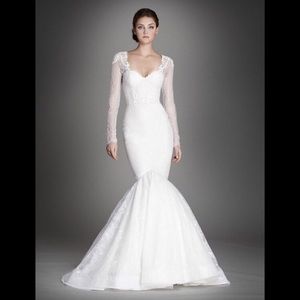 Beautiful Lazaro Bridal Gown